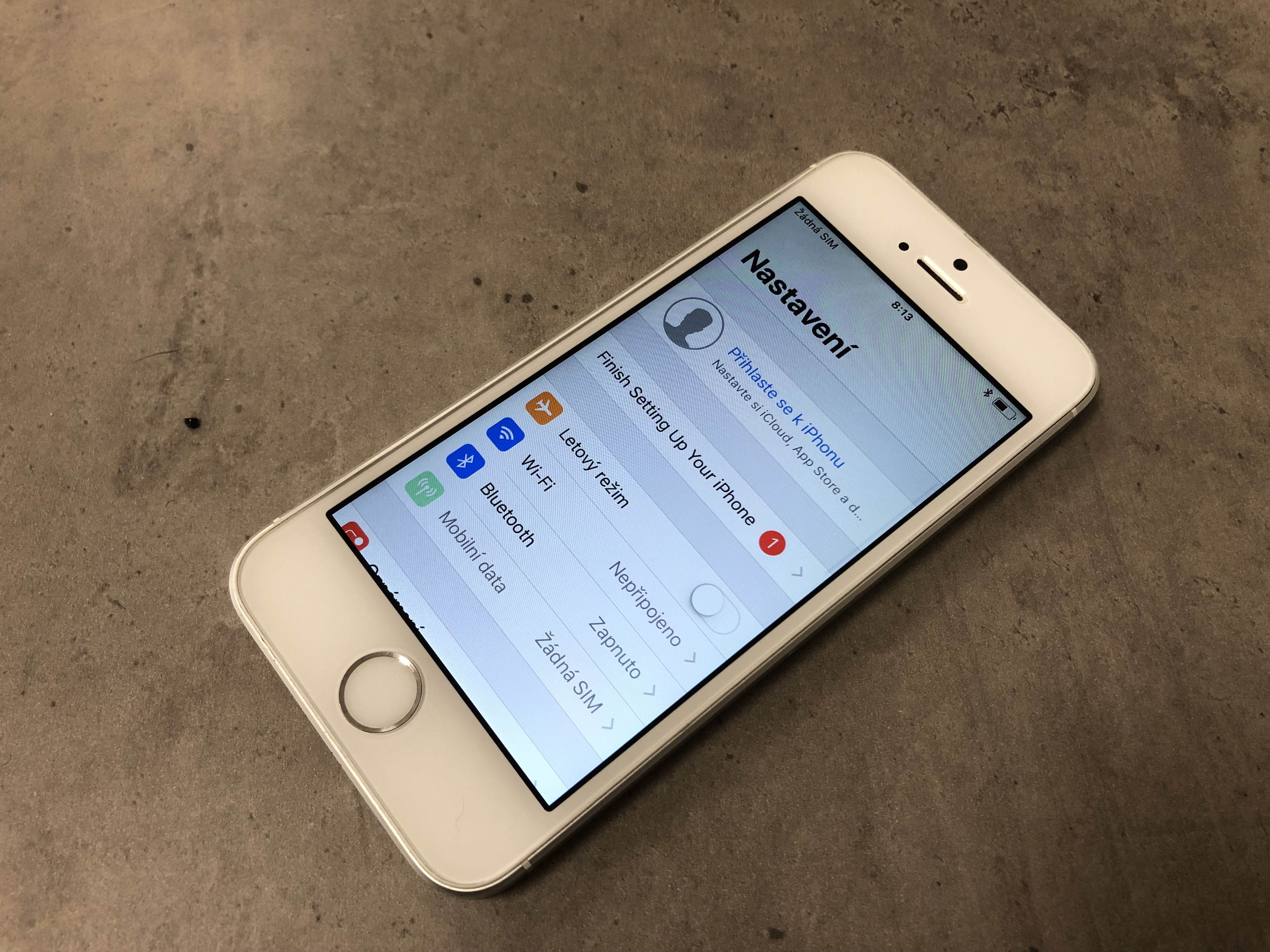 iPhone SE 16GB silver