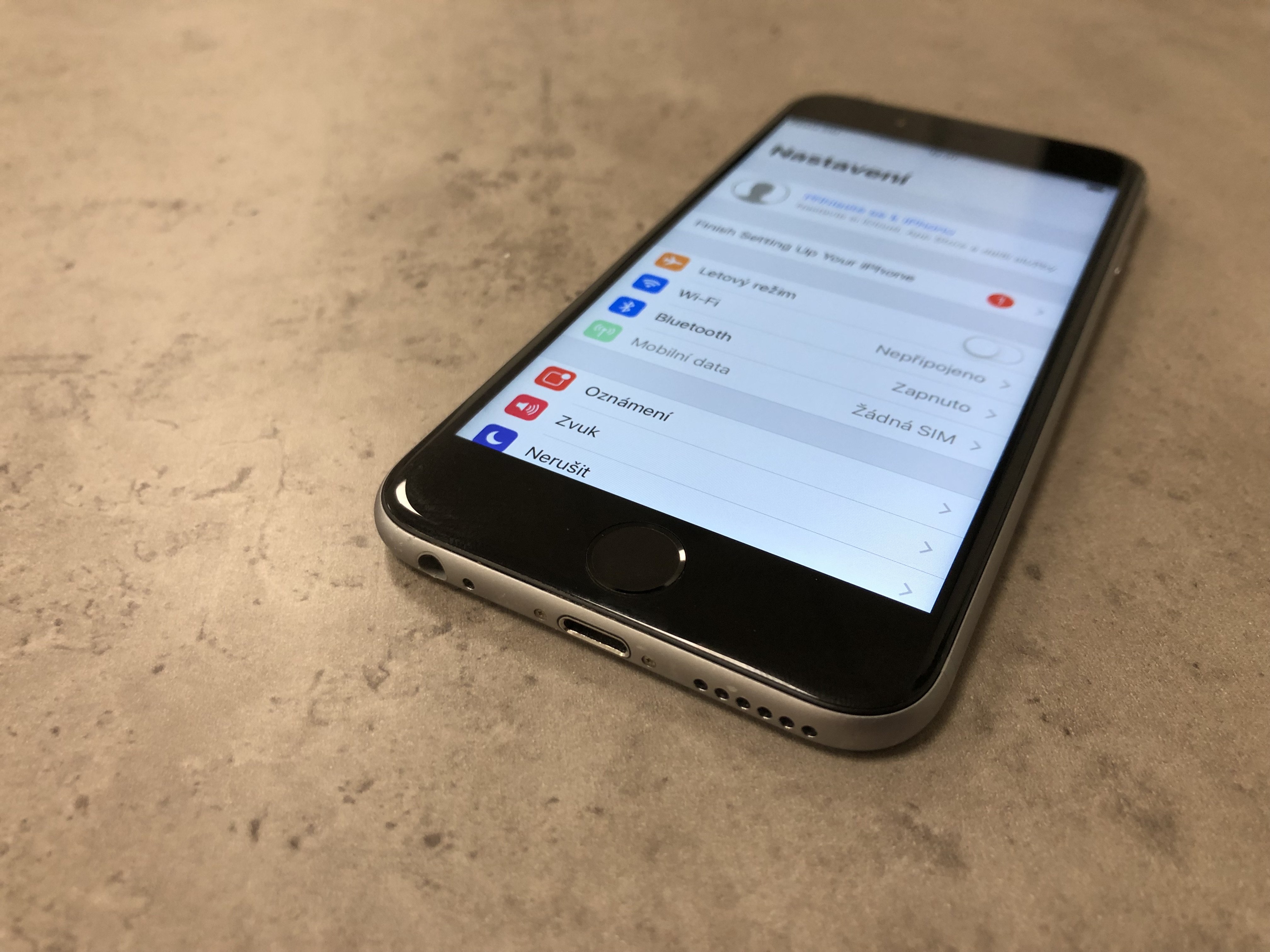 iPhone 6S 64GB Space gray