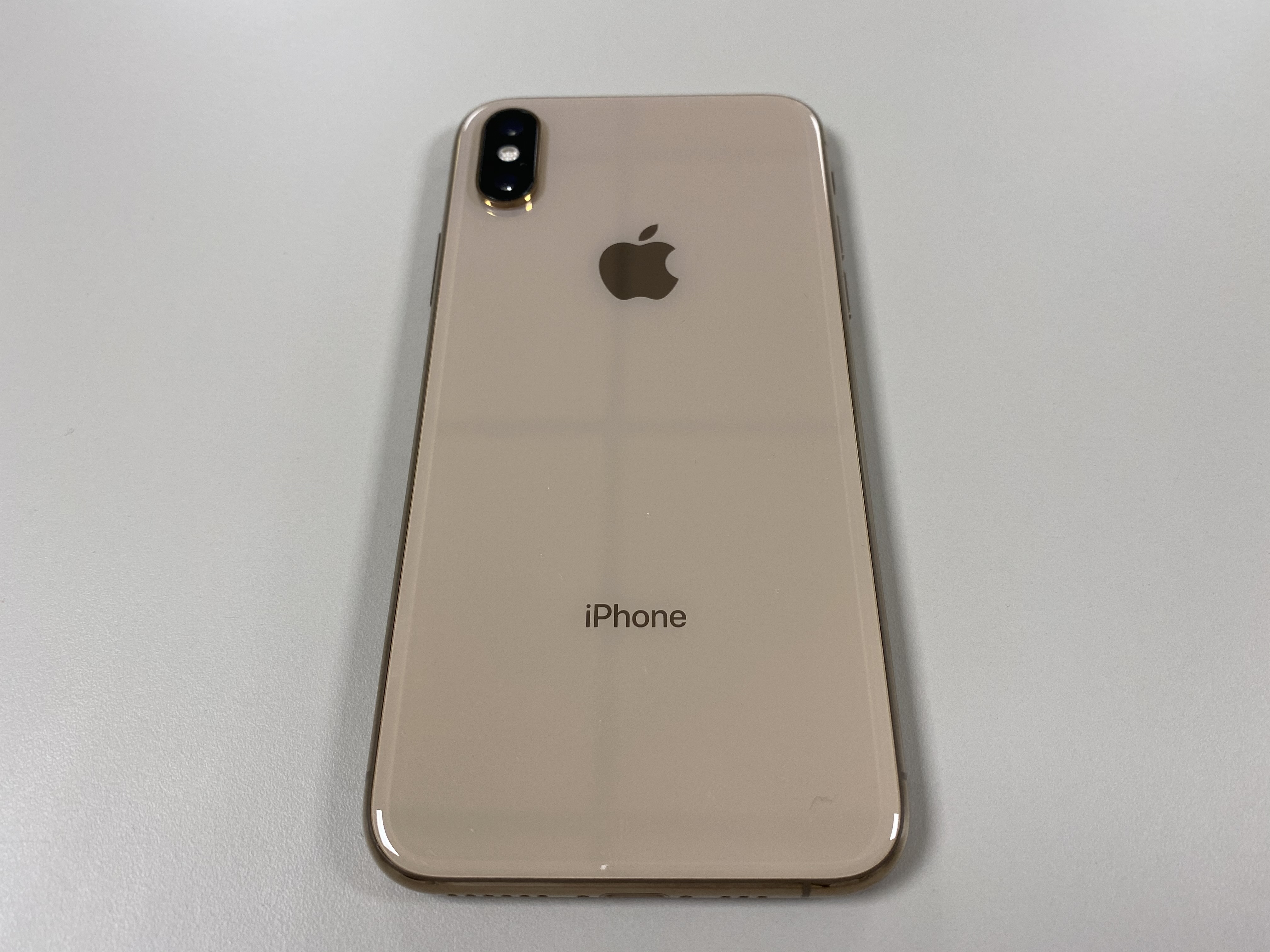 Apple iPhone XS 64GB gold