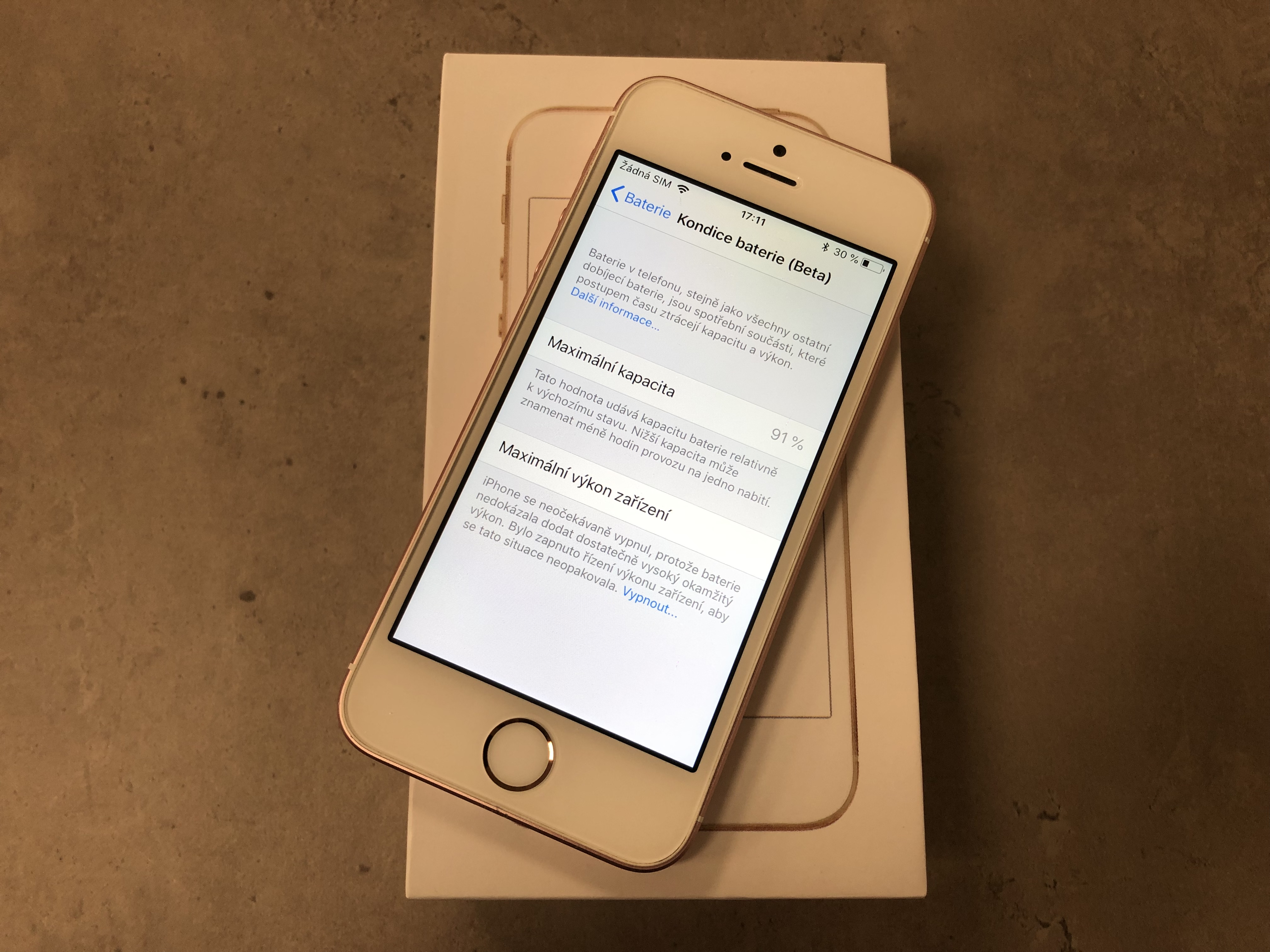 iPhone SE 32GB Rose gold