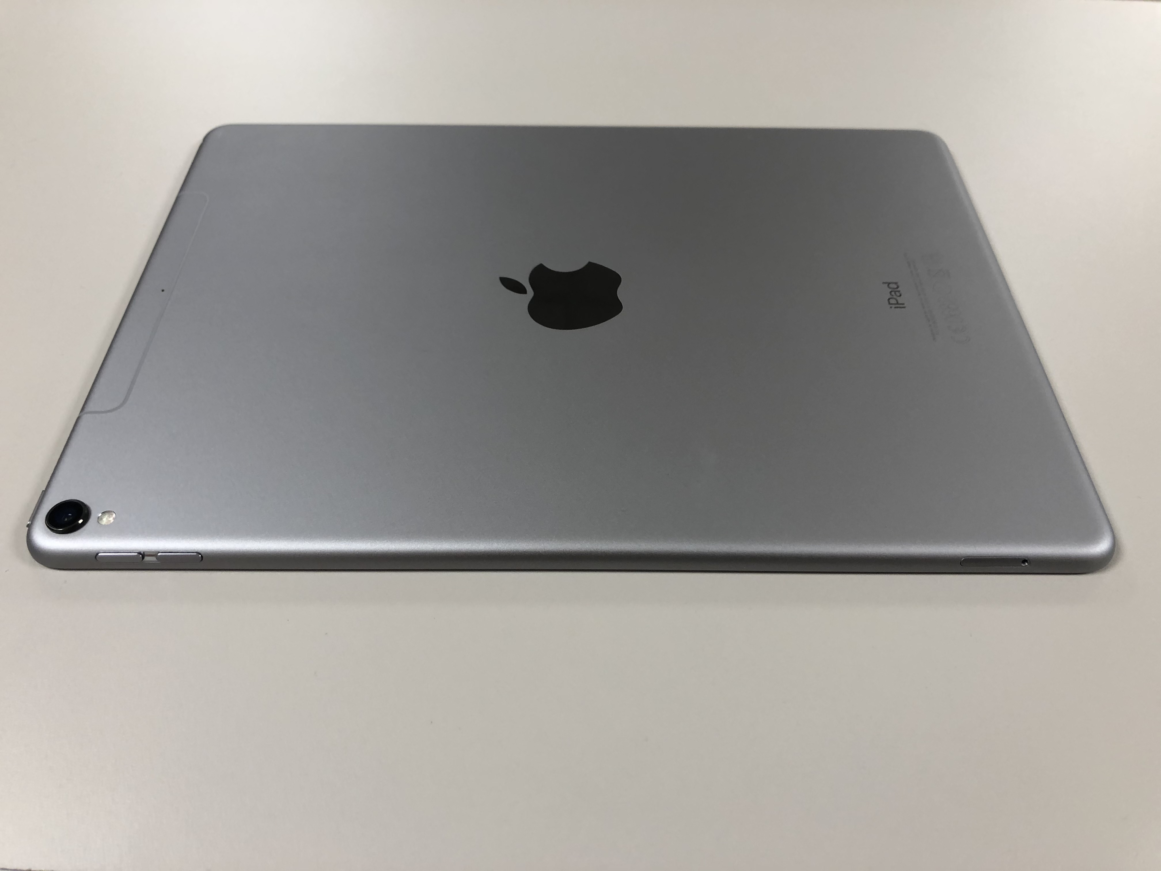 Apple iPad Pro 10,5" 64GB Space gray