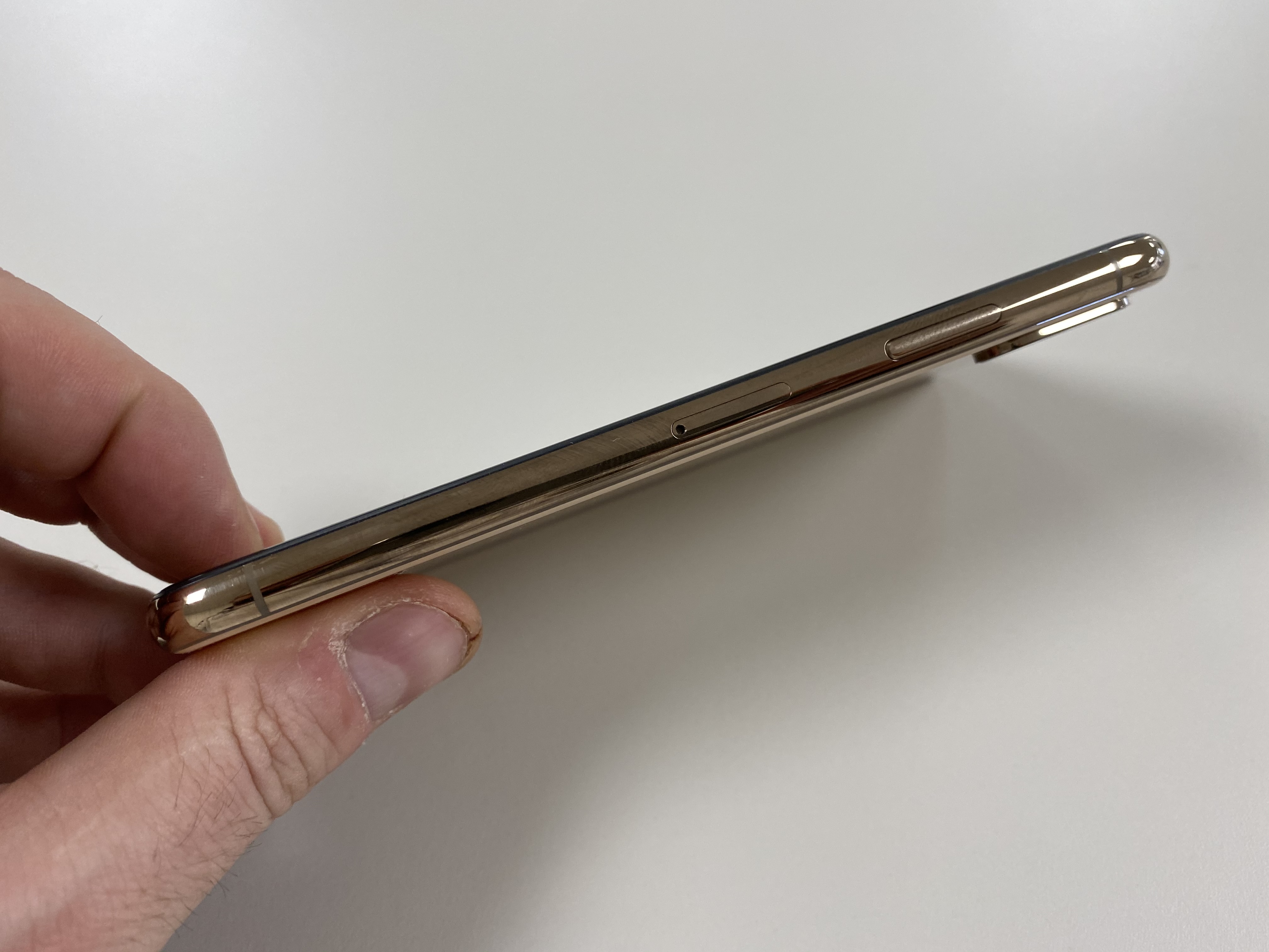 Apple iPhone XS 64GB gold
