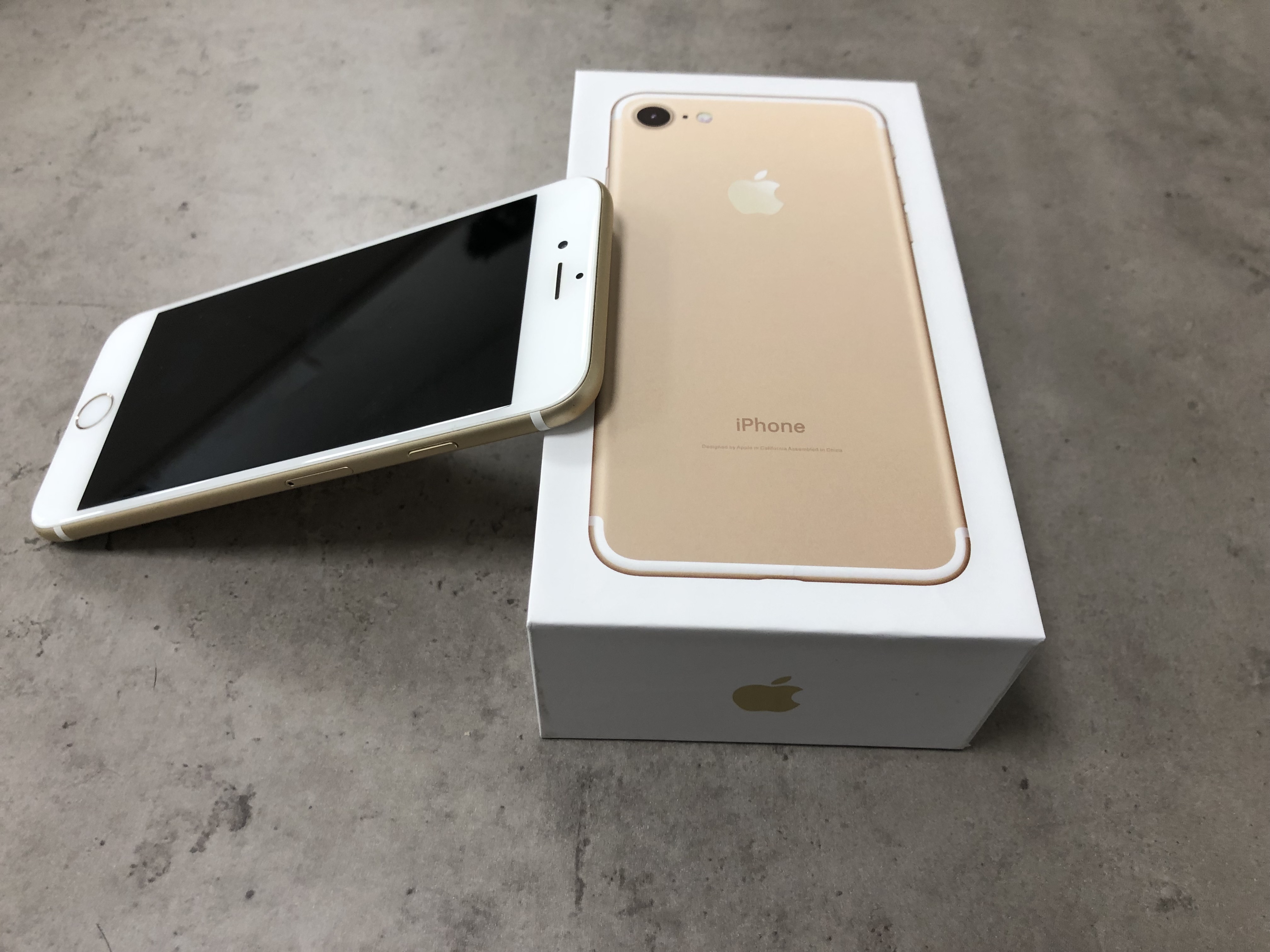iPhone 6S 32GB gold