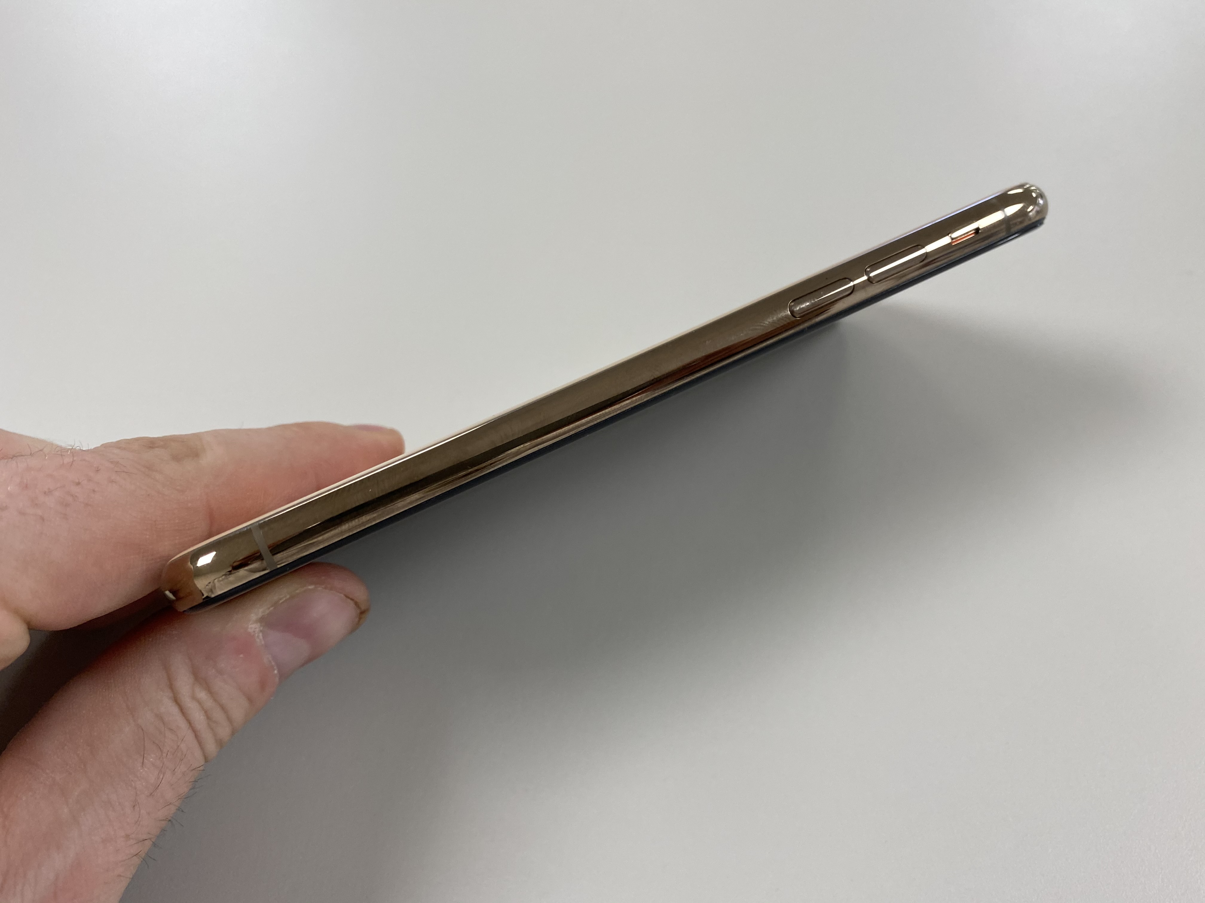 Apple iPhone XS 64GB gold