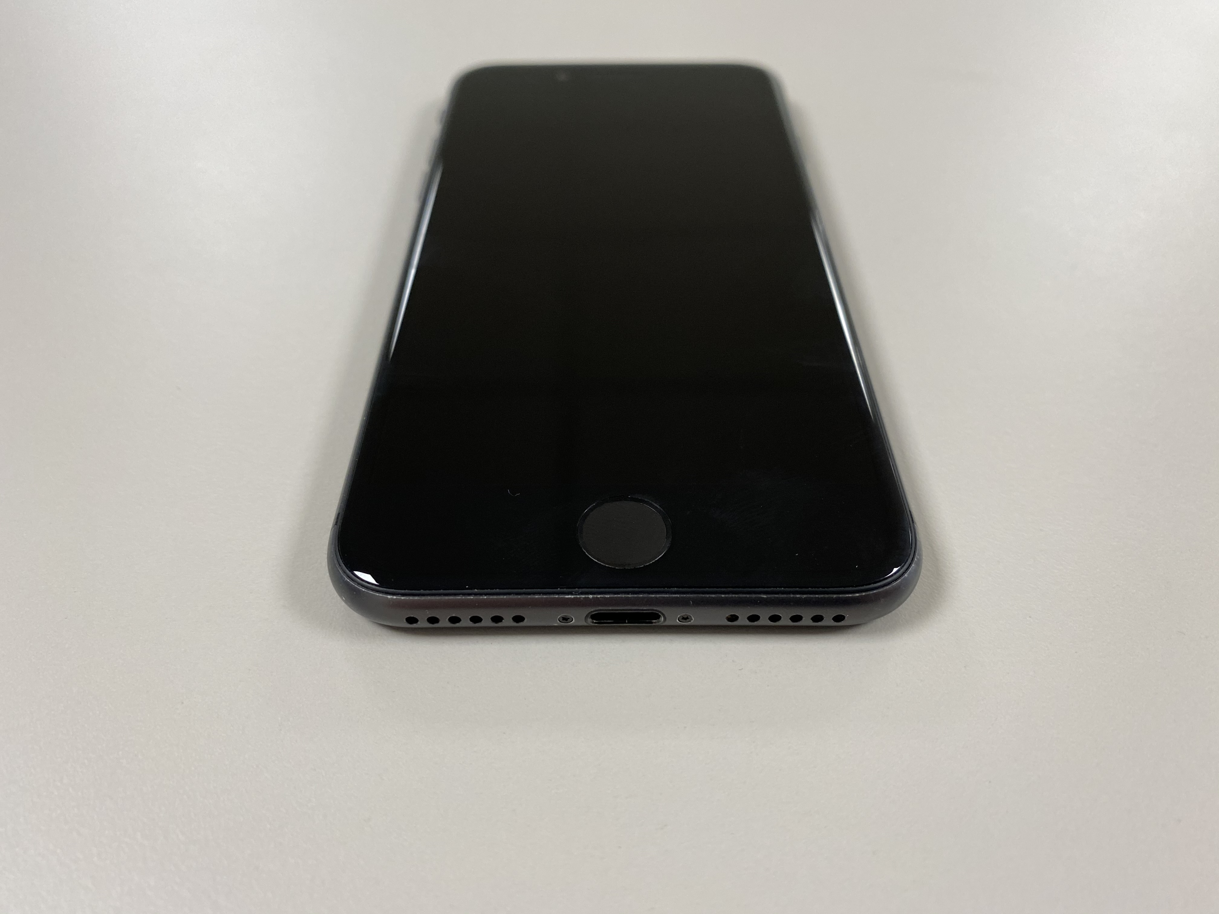 iPhone 8 256GB black
