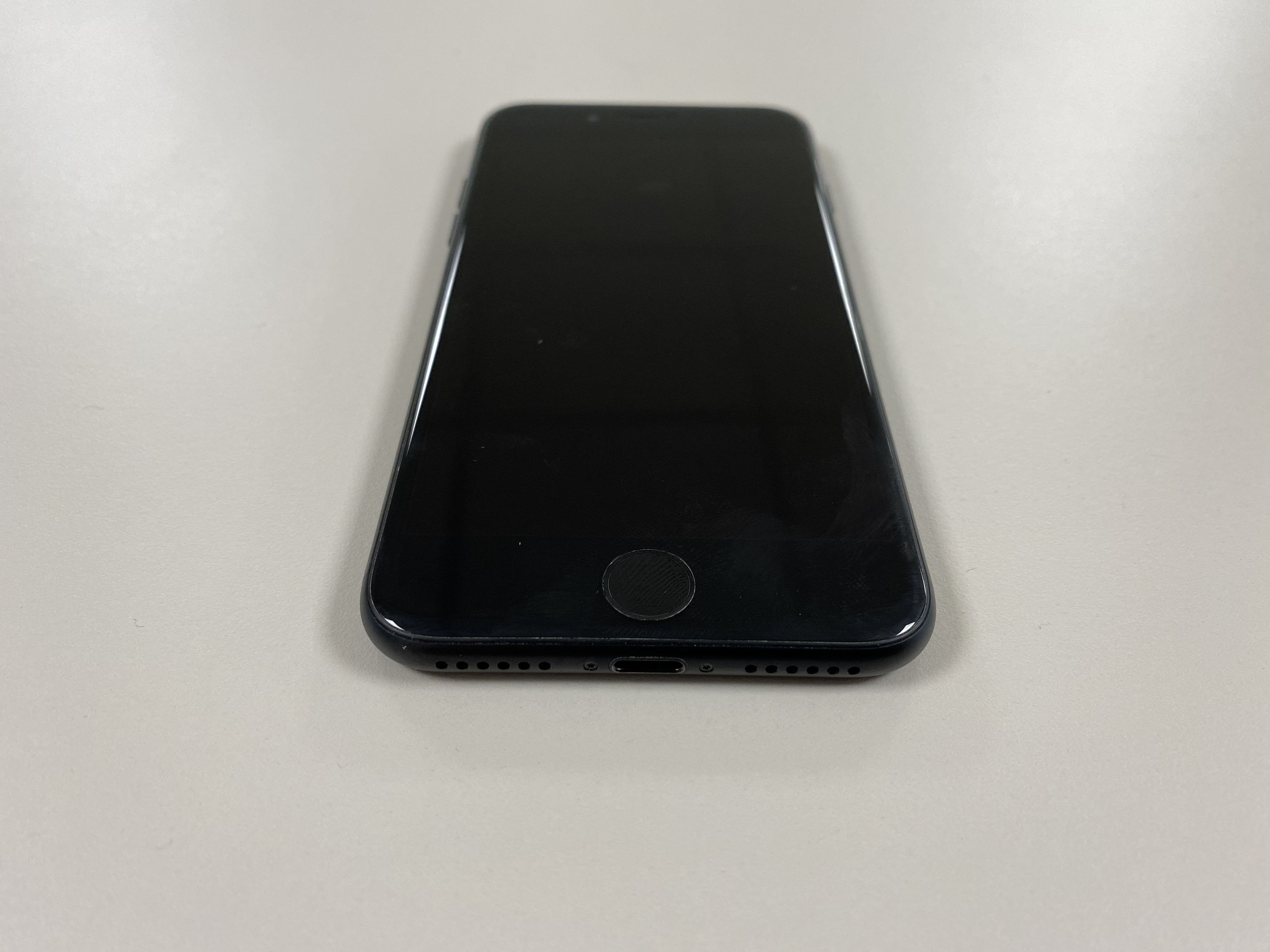 Apple iPhone 7 128GB Matte black
